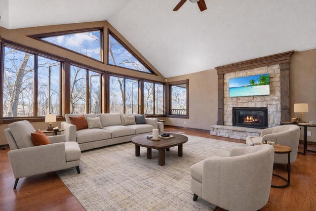 N1548 Wooddale DRIVE, Lake Geneva, WI 53147