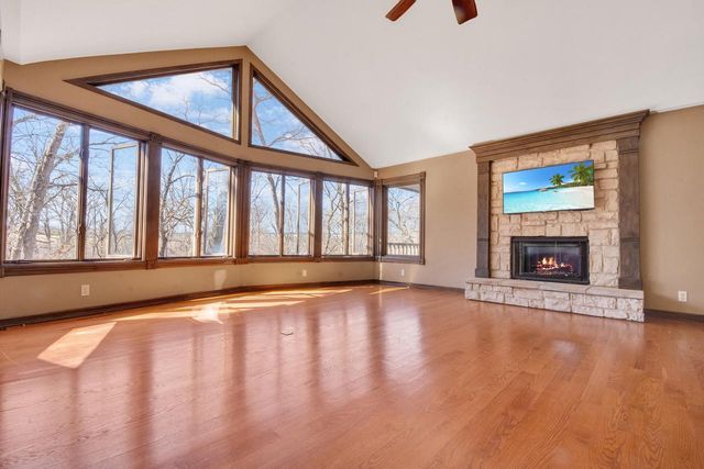 N1548 Wooddale DRIVE, Lake Geneva, WI 53147