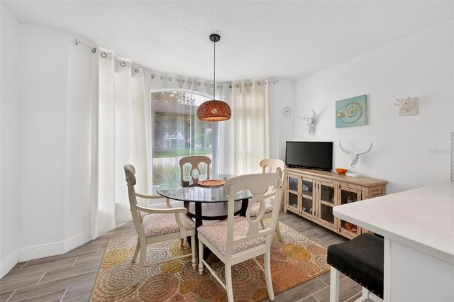 1511 LAVACA LANE, Lady Lake, FL 32159
