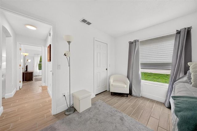 1511 LAVACA LANE, Lady Lake, FL 32159