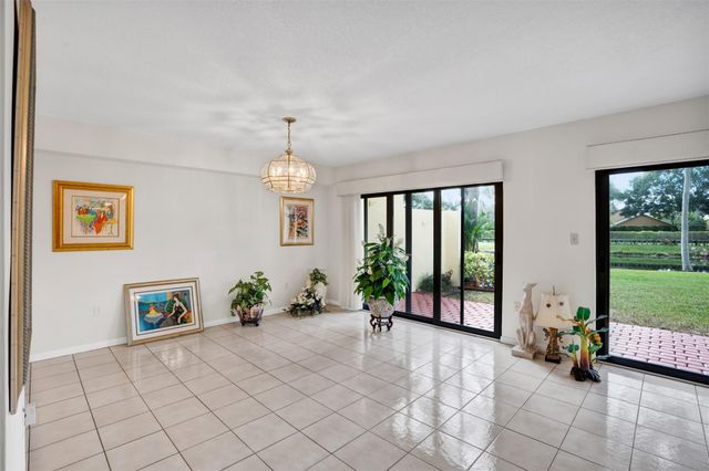 9530 Alcazar Lane 9530, Davie, FL 33324