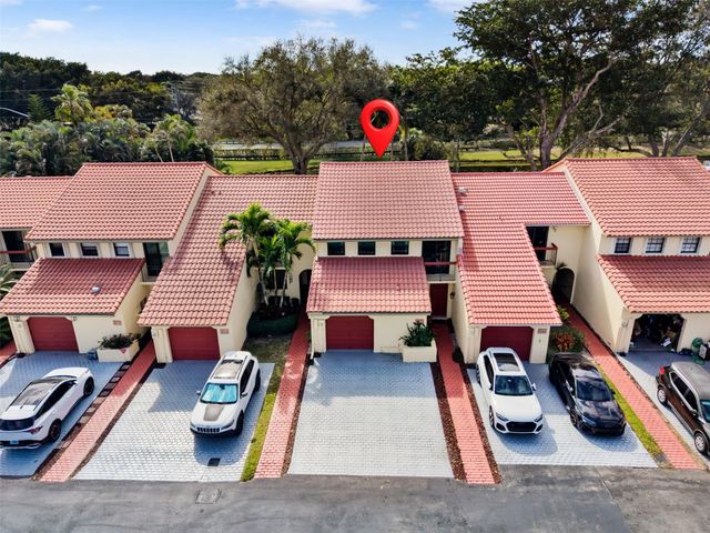 9530 Alcazar Lane 9530, Davie, FL 33324