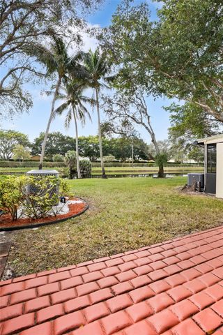 9530 Alcazar Lane 9530, Davie, FL 33324
