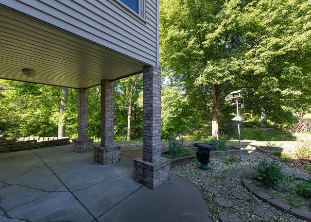 858 45th Avenue, East Moline, IL 61244