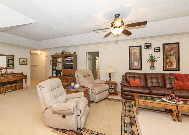 858 45th Avenue, East Moline, IL 61244