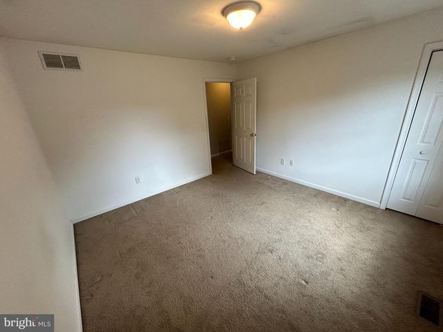 314 MOHAWK TRL, Browns Mills, NJ 08015