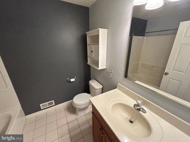 314 MOHAWK TRL, Browns Mills, NJ 08015