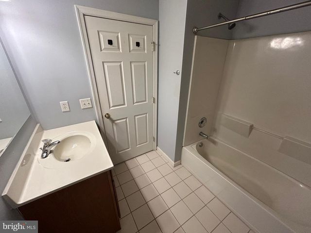 314 MOHAWK TRL, Browns Mills, NJ 08015