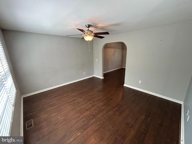 314 MOHAWK TRL, Browns Mills, NJ 08015