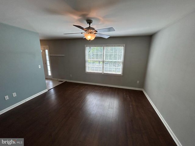 314 MOHAWK TRL, Browns Mills, NJ 08015
