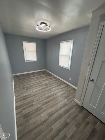 2729 S Lyons Avenue, Indianapolis, IN 46241