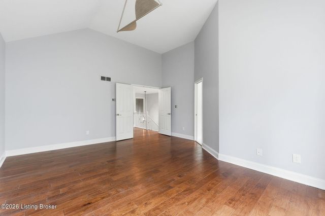 7642 Deer Meadow Dr, Louisville, KY 40241