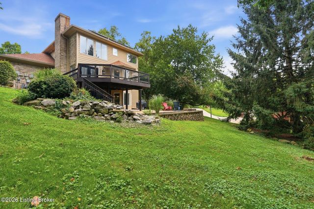 7642 Deer Meadow Dr, Louisville, KY 40241