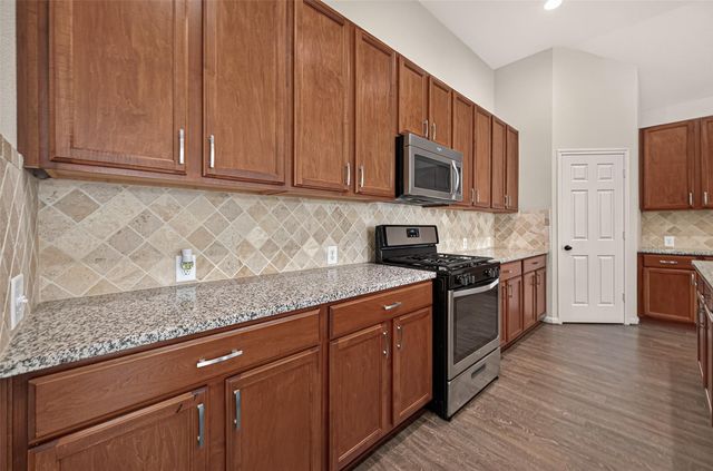 10051 Cimarron Canyon Lane, Magnolia, TX 77354