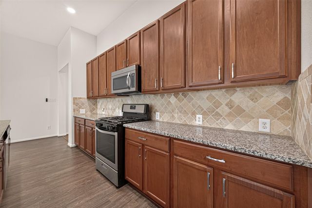10051 Cimarron Canyon Lane, Magnolia, TX 77354