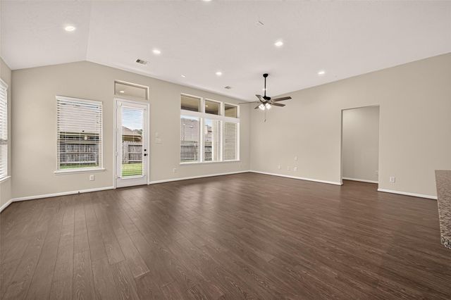 10051 Cimarron Canyon Lane, Magnolia, TX 77354