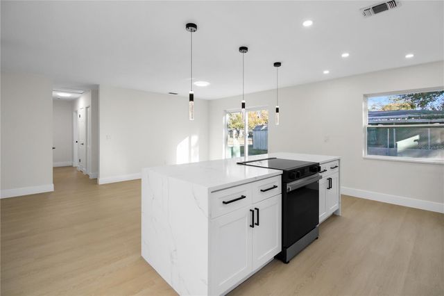 5600 92ND TERRACE N, Pinellas Park, FL 33782