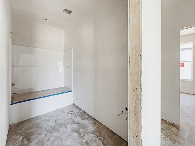 6800 Basswood Avenue, Bentonville, AR 72713