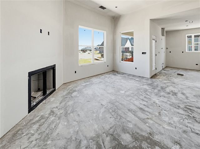 6800 Basswood Avenue, Bentonville, AR 72713