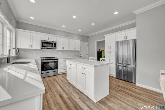 3A Wolfpits Road, Bethel, CT 06801