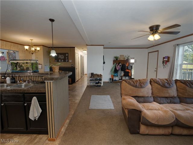 4391 Sandy Lake Road, Ravenna, OH 44266