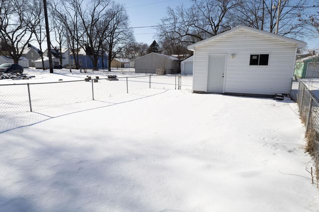 1133 Columbia Street, Waterloo, IA 50703