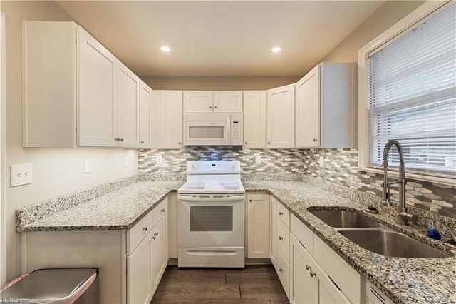 227 Twilley ST, Norfolk, VA 23503