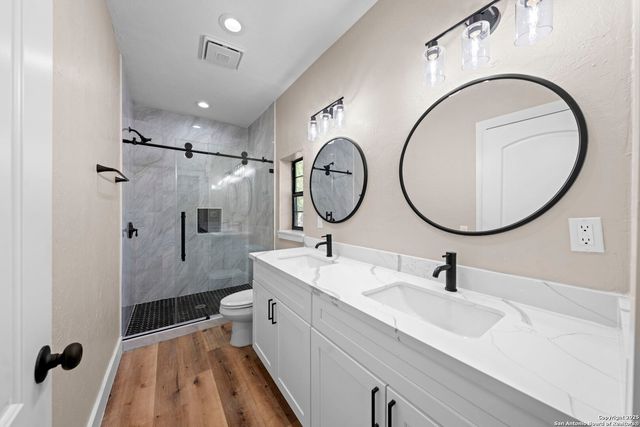 28 Ruger Rd, Fredericksburg, TX 78624