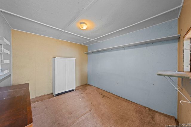 28 Ruger Rd, Fredericksburg, TX 78624