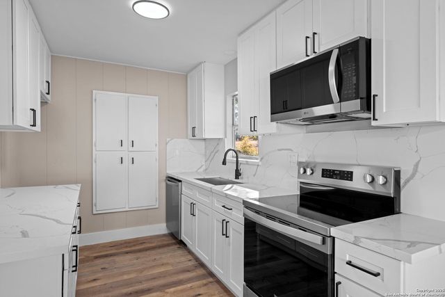 28 Ruger Rd, Fredericksburg, TX 78624