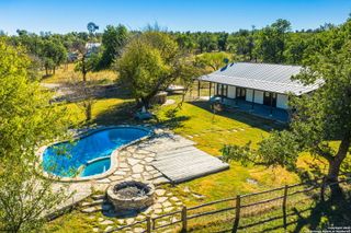 28 Ruger Rd, Fredericksburg, TX 78624