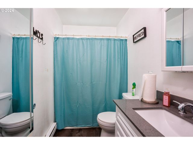 1441 Ne PAROPA Ct Se, Gresham, OR 97030