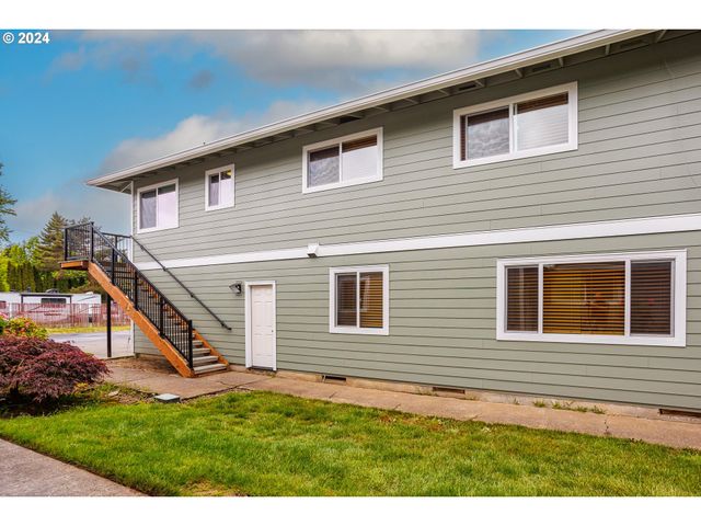 1441 Ne PAROPA Ct Se, Gresham, OR 97030
