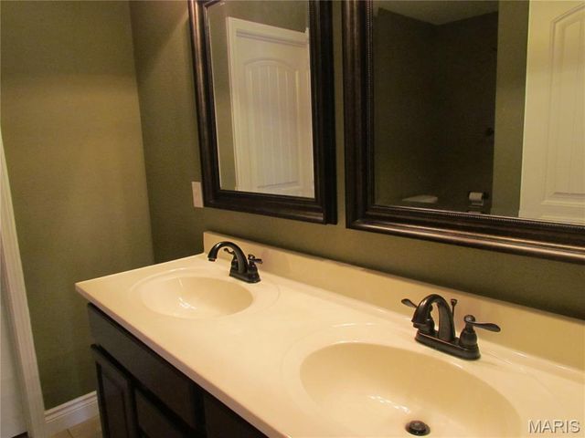 16233 Hershey Road, St Robert, MO 65584