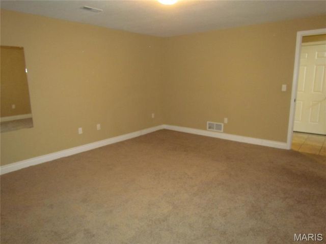 16233 Hershey Road, St Robert, MO 65584