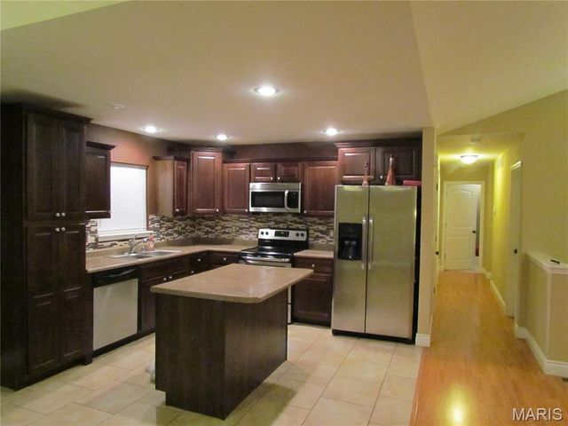 16233 Hershey Road, St Robert, MO 65584