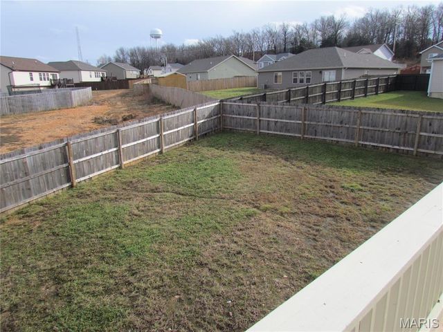 16233 Hershey Road, St Robert, MO 65584