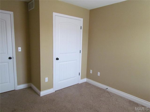 16233 Hershey Road, St Robert, MO 65584