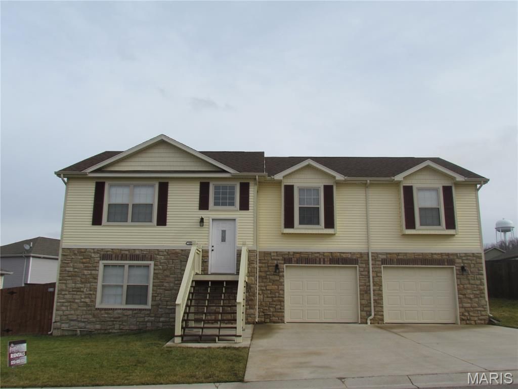 16233 Hershey Road, St Robert, MO 65584