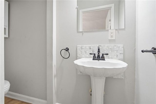 860 Regency Court, Lawrenceville, GA 30044