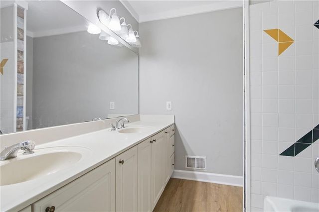 860 Regency Court, Lawrenceville, GA 30044