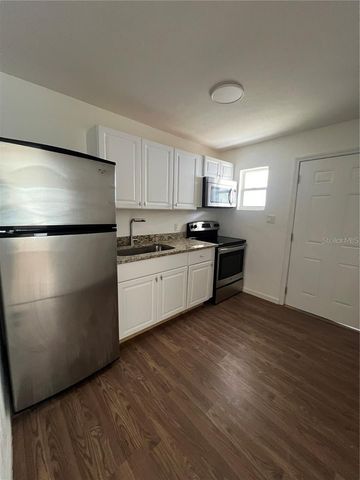 611 AVENUE S NE, Winter Haven, FL 33881
