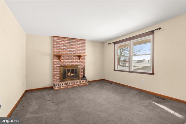 516 STONE RD, Westminster, MD 21158