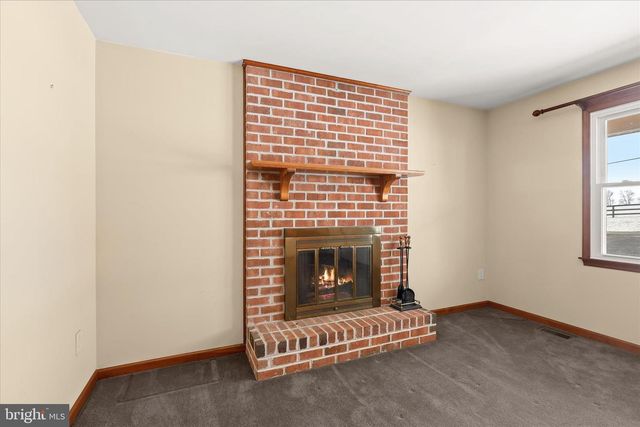 516 STONE RD, Westminster, MD 21158