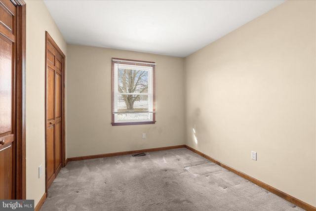 516 STONE RD, Westminster, MD 21158