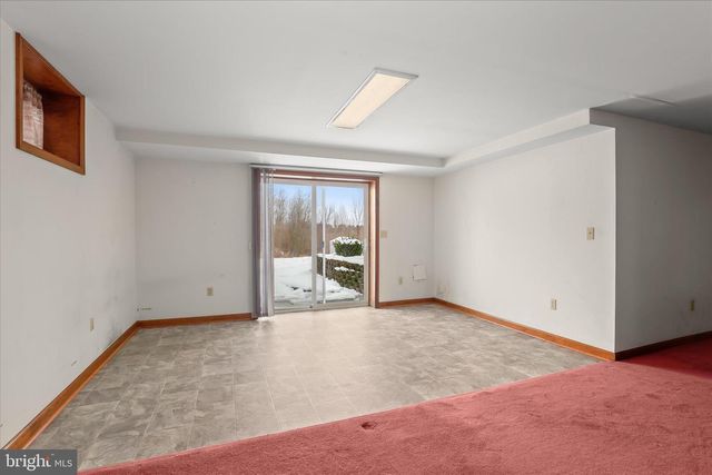 516 STONE RD, Westminster, MD 21158