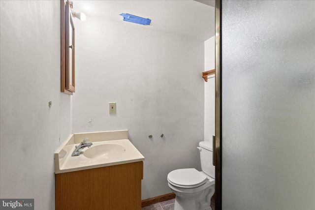 516 STONE RD, Westminster, MD 21158