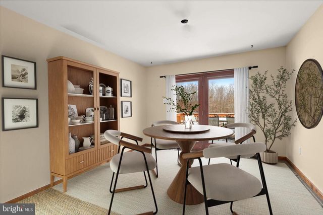 516 STONE RD, Westminster, MD 21158