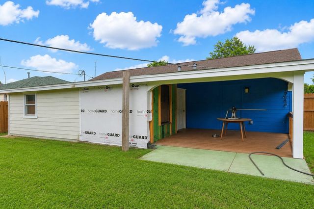 9414 Ashville Drive, Houston, TX 77051