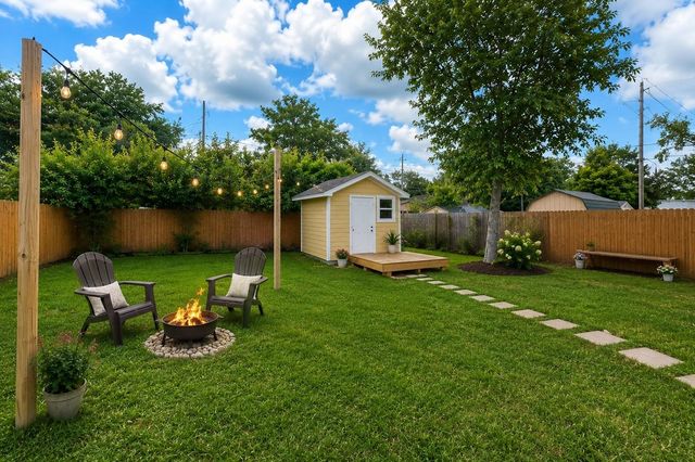 9414 Ashville Drive, Houston, TX 77051